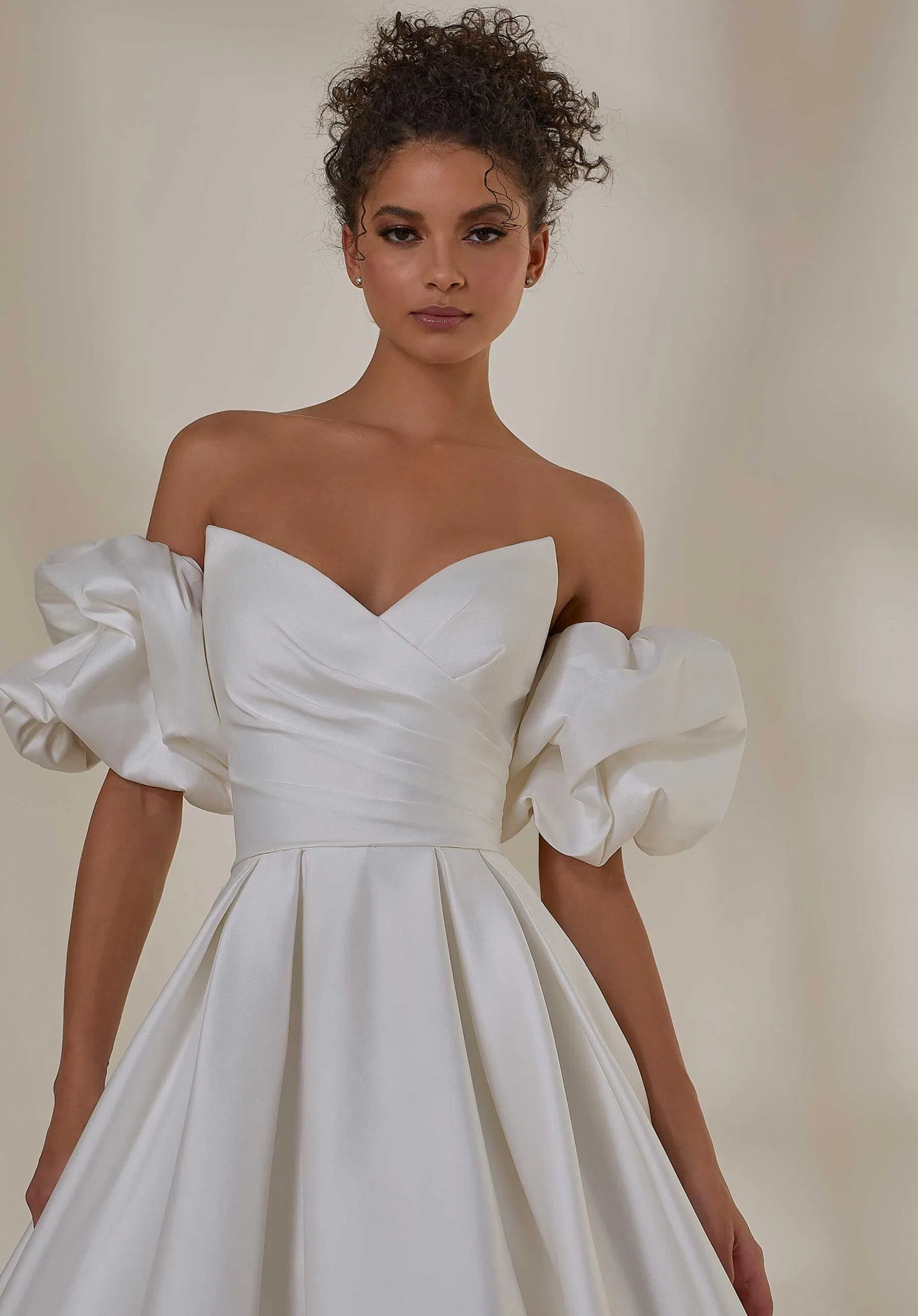 Fashion Strapless Satin A Line Open Back Long Train Detachable Sleeves White Wedding Dress