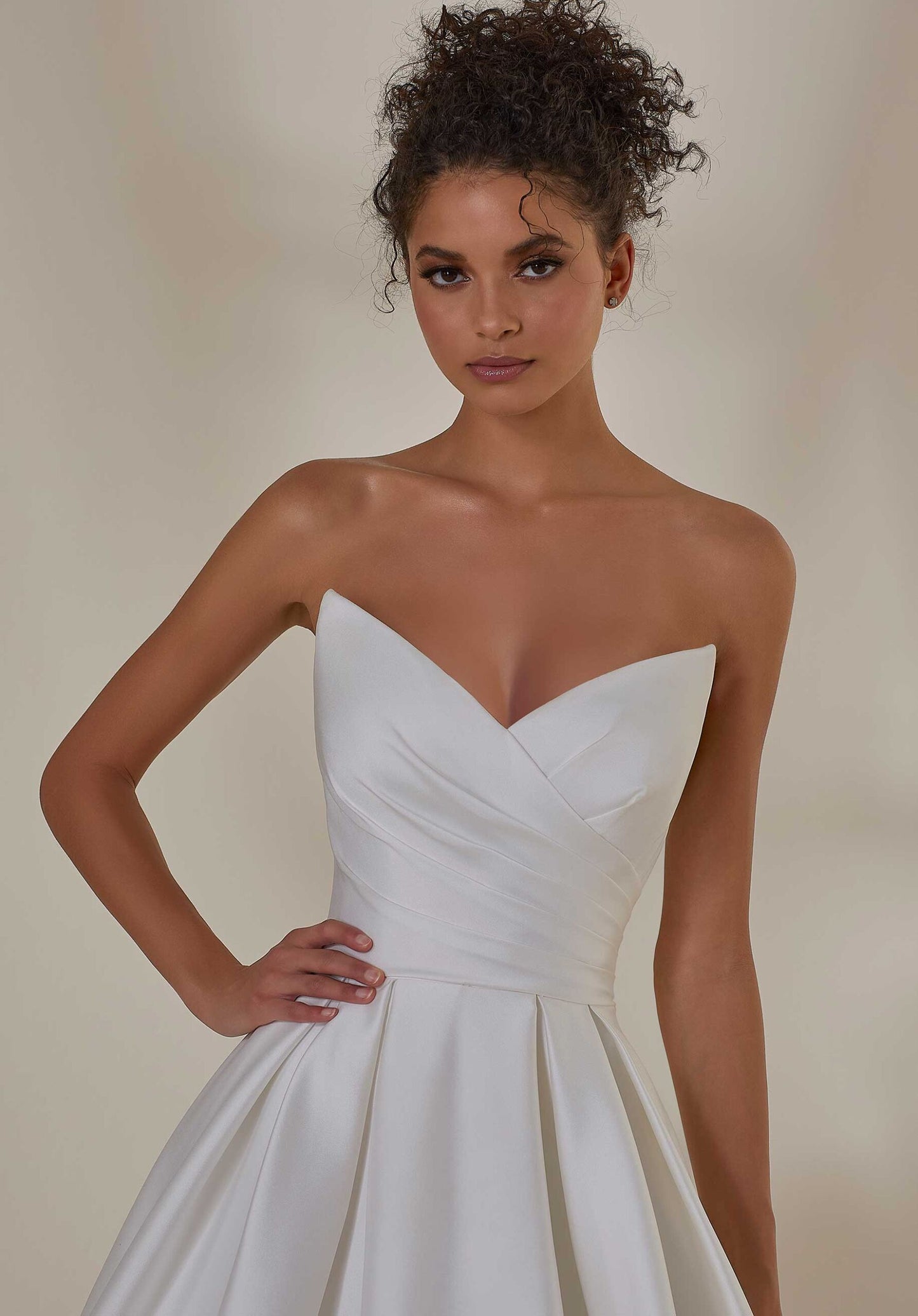 Fashion Strapless Satin A Line Open Back Long Train Detachable Sleeves White Wedding Dress