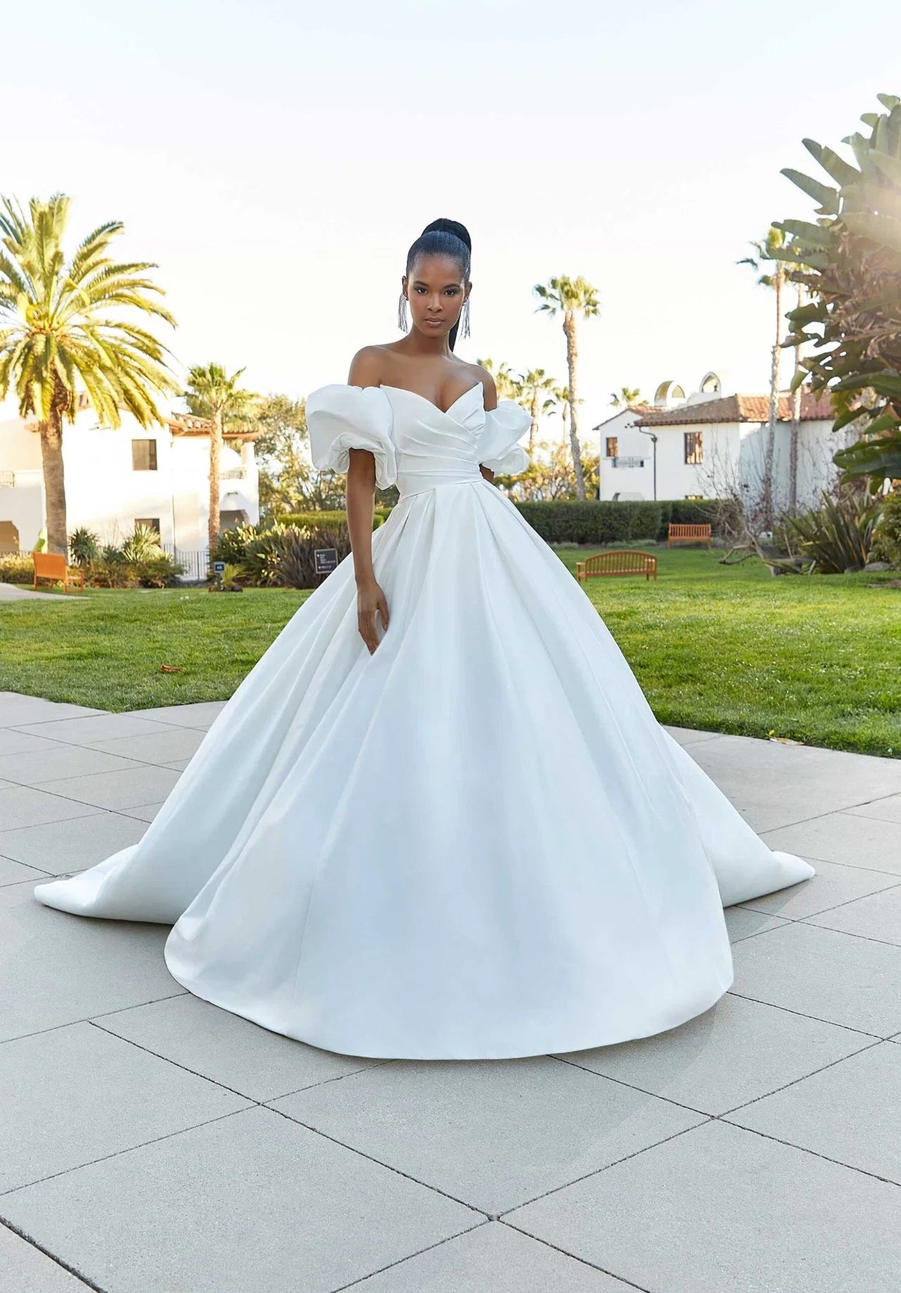 Fashion Strapless Satin A Line Open Back Long Train Detachable Sleeves White Wedding Dress
